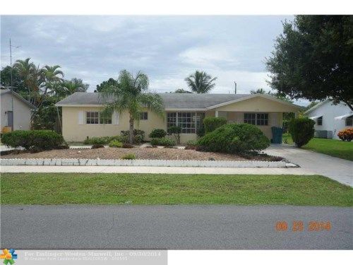 160 SE 27TH AVE, Boynton Beach, FL 33435