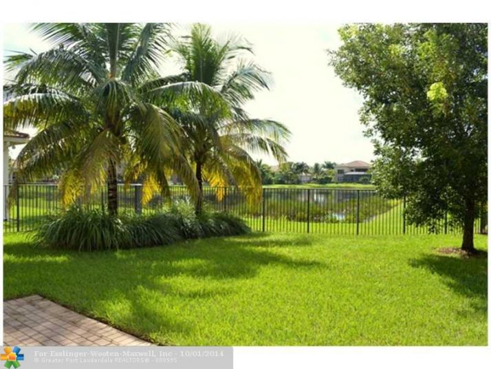 8868 STARHAVEN CV, Boynton Beach, FL 33473