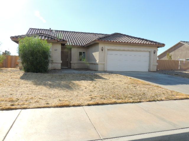 14198 Nanticoke Road, Apple Valley, CA 92307