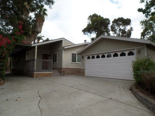 9036 Lemon Avenue, La Mesa, CA 91941