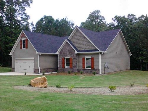 202 Woods Circle, Ball Ground, GA 30107