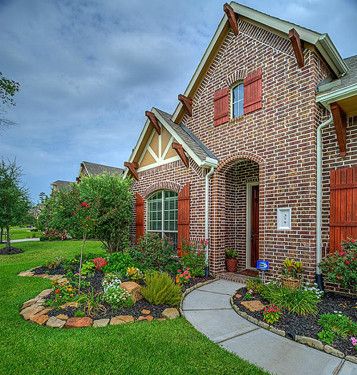 379 Arbor Ridge Ln, Conroe, TX 77384