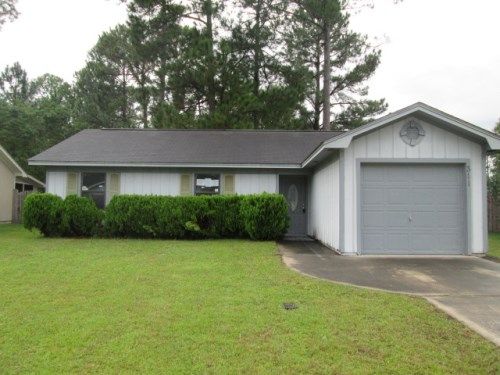 311 Lakeview Dr, Kingsland, GA 31548