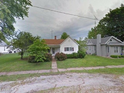 5Th, Morrisonville, IL 62546