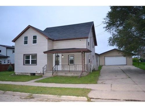 561 S Milwaukee St, Lomira, WI 53048