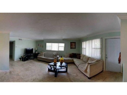 250 LAYNE BL # 110, Hallandale, FL 33009