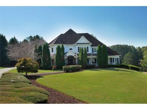 1590 Dinsmore Road, Alpharetta, GA 30004