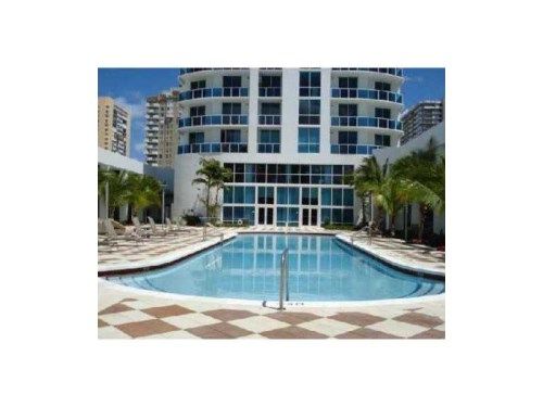 1945 OCEAN DR # 202, Hallandale, FL 33009