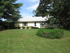 8404 Goodview Rd, Goodview, VA 24095