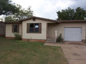 666 Westmoreland St, Abilene, TX 79603