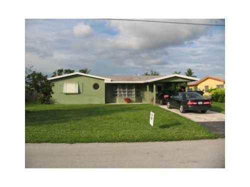 2001 NW 36 ST, Fort Lauderdale, FL 33309