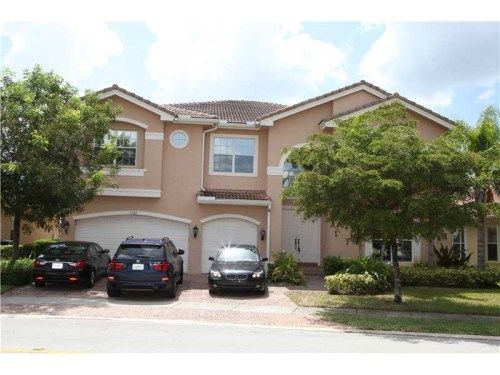 5322 SW 173 AV, Hollywood, FL 33029