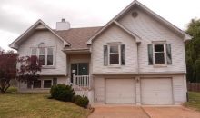 432 NE Victoria Drive Lees Summit, MO 64086