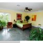 923 N NORTHLAKE DR, Hollywood, FL 33019 ID:9921493