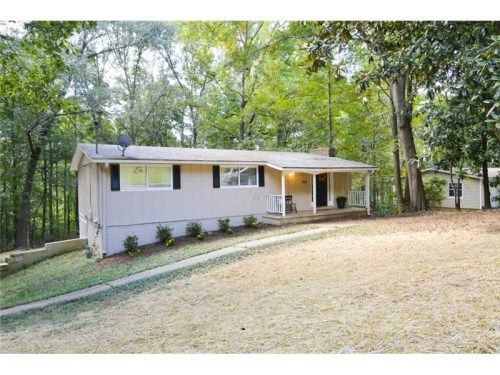 305 Nottingham Drive, Woodstock, GA 30188