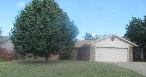 4305 Trinity Dr, Shawnee, OK 74804