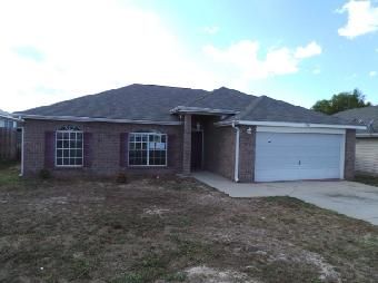 1969 Shadow Lake Dr, Gulf Breeze, FL 32563