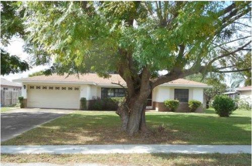 2074 Heathwood Street, Deltona, FL 32725