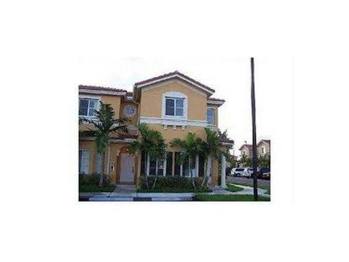 8247 NW 108 CT # 6-17, Miami, FL 33178