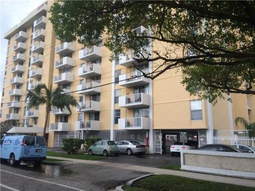 2020 NE 135 ST # 802, Miami, FL 33181