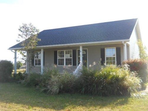 27 Clayton Rd, Leitchfield, KY 42754