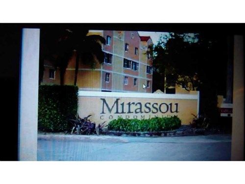 6175 NW 186 ST # # 110, Hialeah, FL 33015