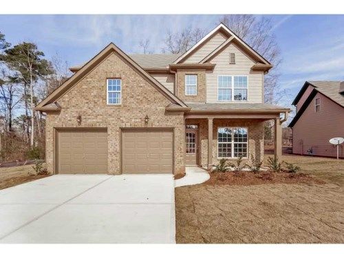 3924 Dunaire Drive, Stone Mountain, GA 30083