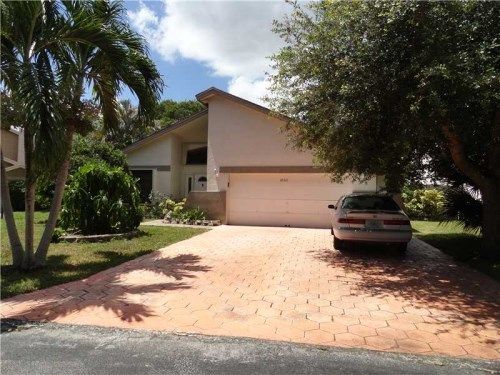 6560 SW 13 ST, Fort Lauderdale, FL 33317