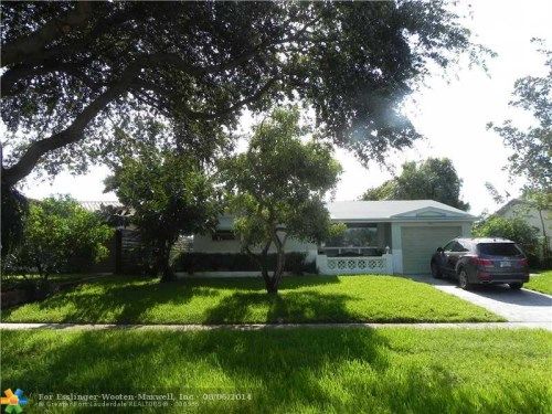 2011 N 52ND AVE, Hollywood, FL 33021