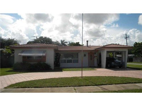 1820 N 45 AV, Hollywood, FL 33021