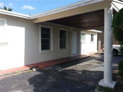 2643 Nassau Dr, Hollywood, FL 33023