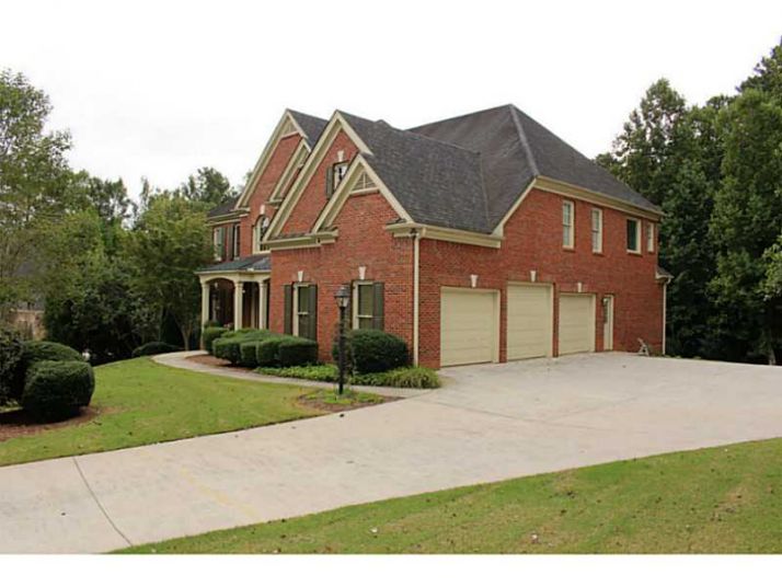 910 Treyburn Run, Alpharetta, GA 30004