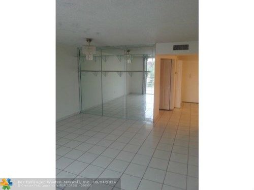 3285 FOXCROFT RD # E317, Hollywood, FL 33025