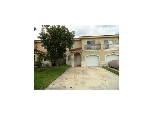 13551 SW 260 LN, Homestead, FL 33032