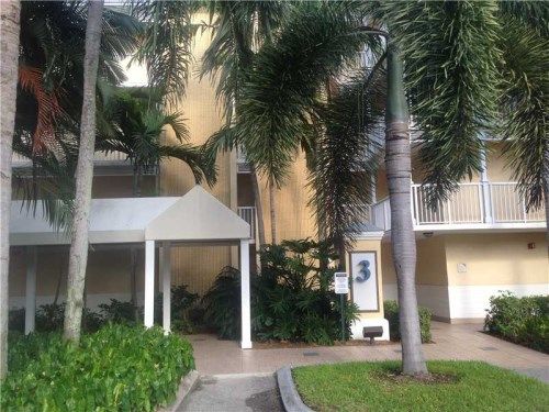 250 RACQUET CLUB RD # 3-413, Fort Lauderdale, FL 33326