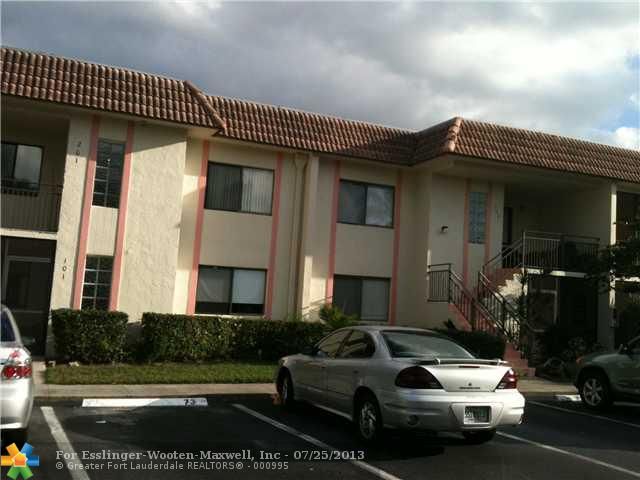 405 LAKEVIEW DR # 104, Fort Lauderdale, FL 33326