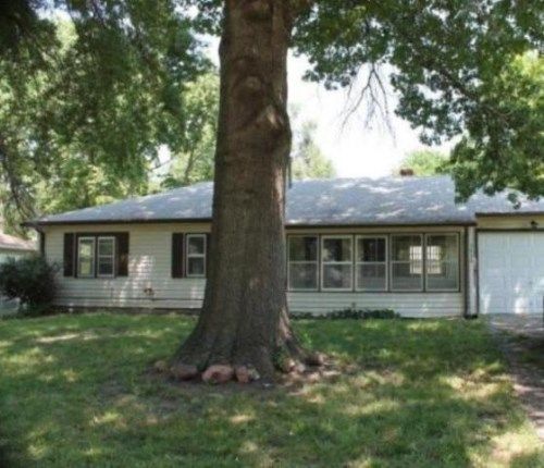 3636 Sw Clare, Topeka, KS 66611