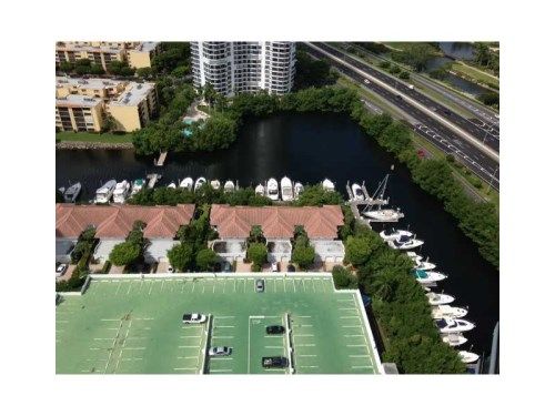 3500 MYSTIC POINTE DR # 3502, Miami, FL 33180