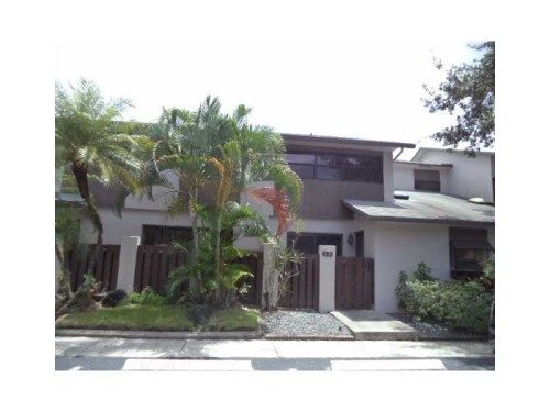 7640 NW 79 AV # L2, Fort Lauderdale, FL 33321