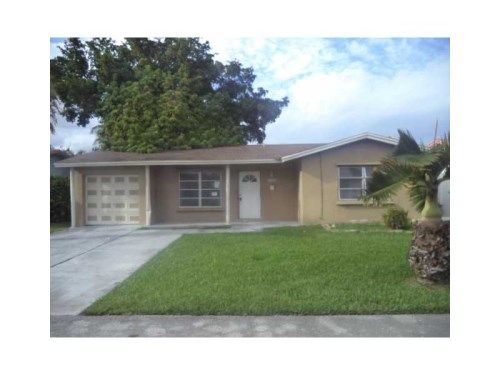 7305 NW 57TH DR, Fort Lauderdale, FL 33321