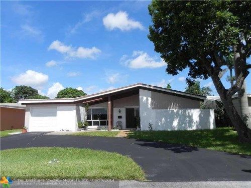 6769 AZALEA DR, Hollywood, FL 33023