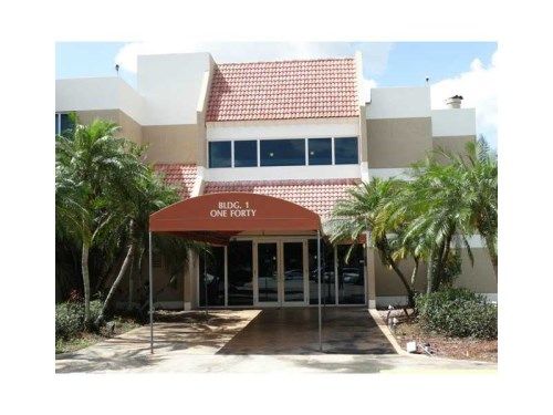 140 LAKEVIEW DR # 206, Fort Lauderdale, FL 33326