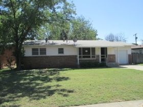 4303 40th St, Lubbock, TX 79413