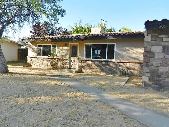 306 E Magill Avenue, Fresno, CA 93710