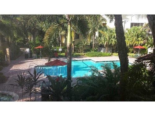 5686 Rock Island Rd # 121, Fort Lauderdale, FL 33319