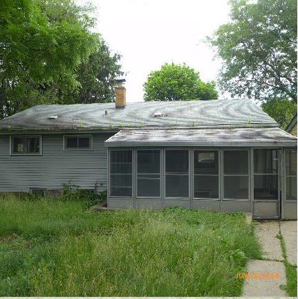 4923 North 76Th Street, Milwaukee, WI 53218