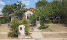 1325 Meadow Creek Dr Lancaster, TX 75146