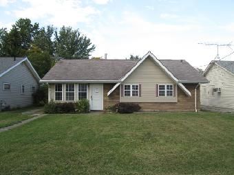 4207 Brockley Ave, Sheffield Lake, OH 44054