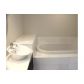 2950 NE 188 ST # 524, Miami, FL 33180 ID:10582569