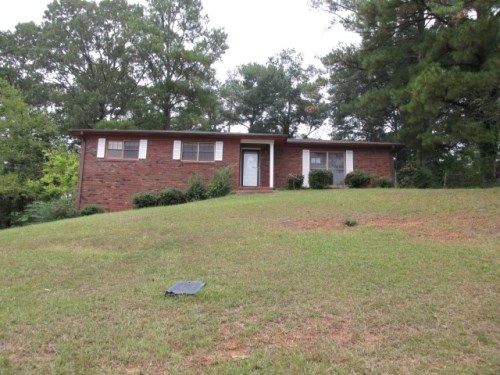 3716 Biscayne Hills Dr, Northport, AL 35473